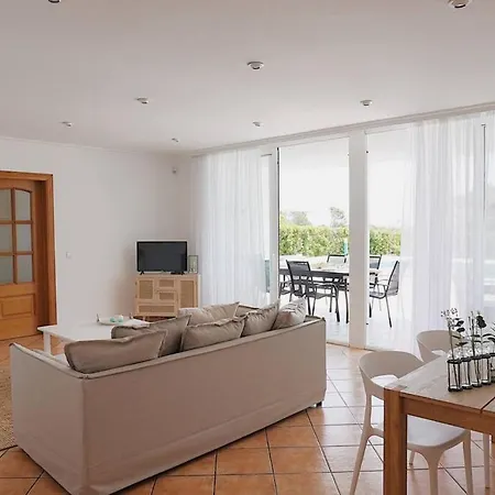 Pepe Villa Es Mercadal